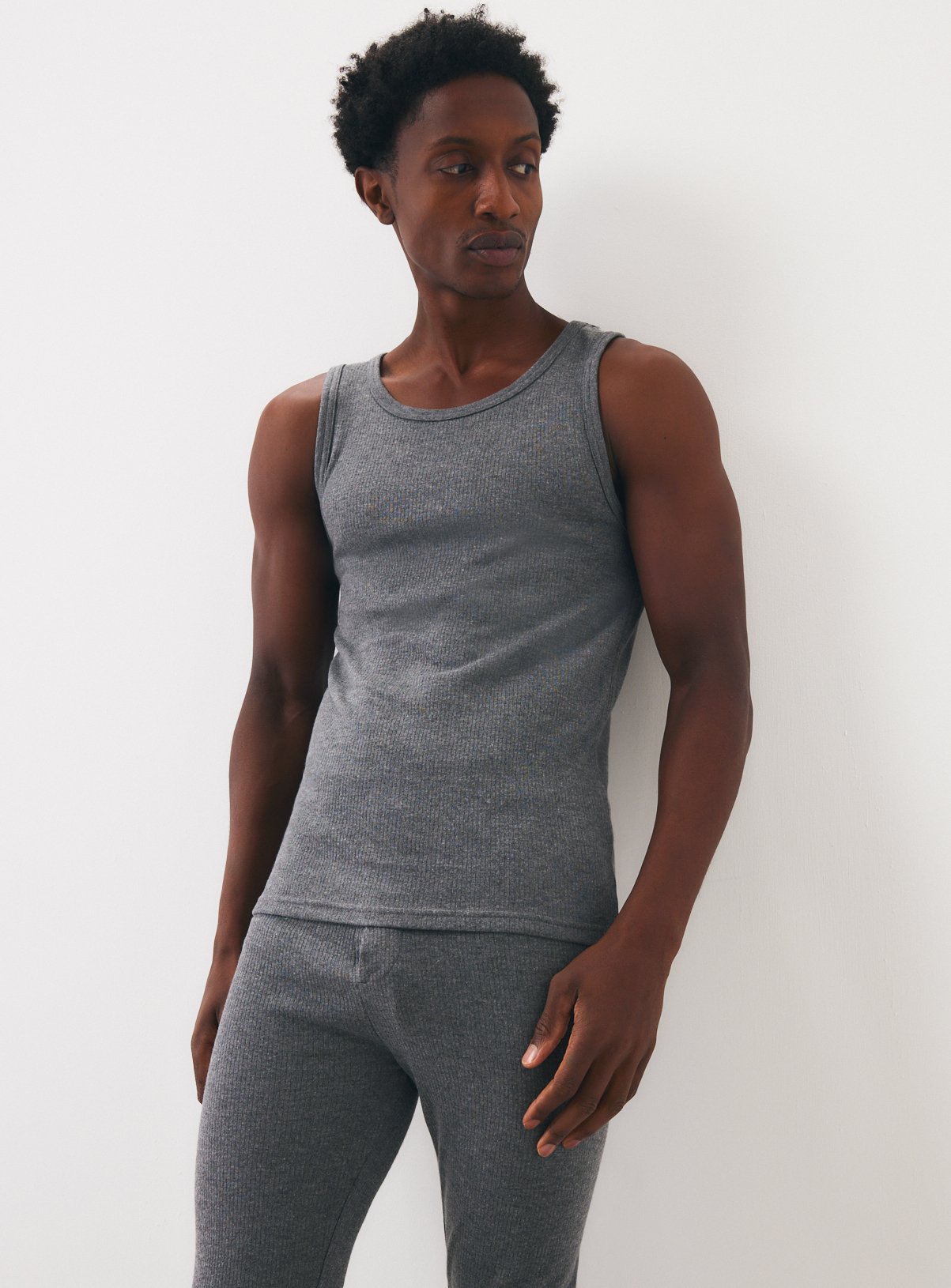 Black & Grey Thermal Vests 2-Pack XXL - Image 3 thumbnail